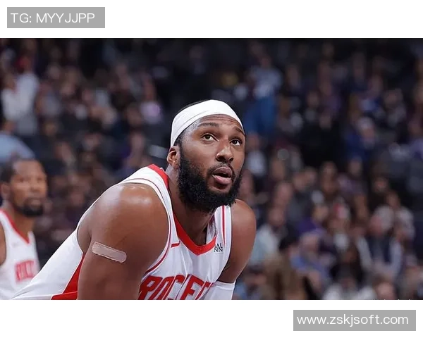 火箭休赛季报到宝了！奥科吉三分蜕变+防卫强硬，能够稳坐首发了